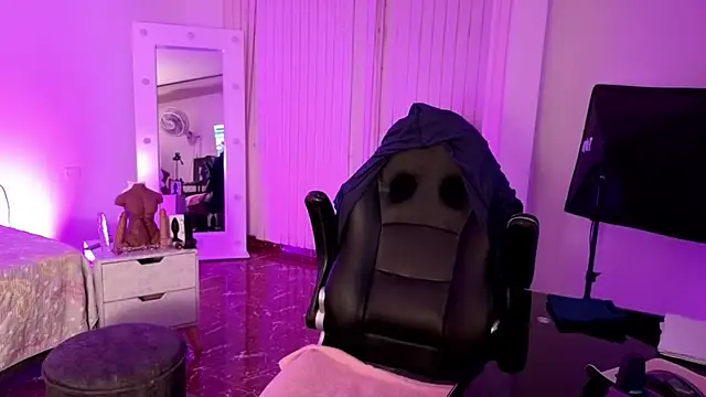 cory chasecol888 online show from October 2025 04:54:01 AM