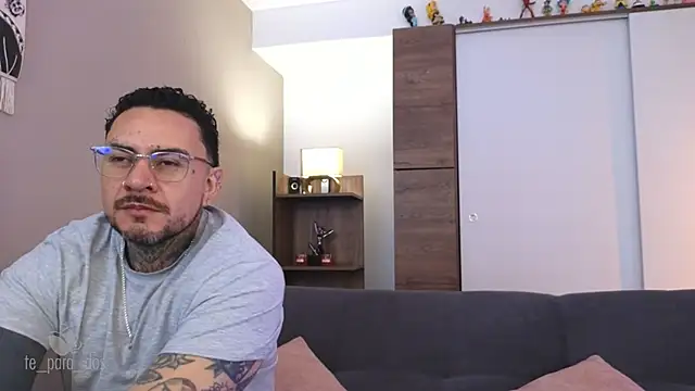 Snapshot of Te_para_2 chatting on October 2025 04:15:02 PM Te para 2 online show from October 2025 04:15:02 PM