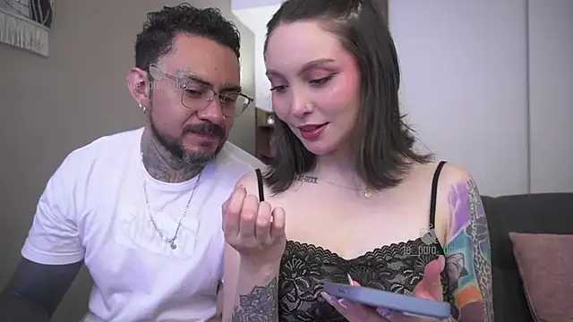 Snapshot of Te_para_2 chatting on November 2025 03:45:01 PM Te para 2 online show from November 2025 03:45:01 PM