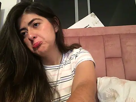 skyler1195 online show from February 2026 03:39:01 AM