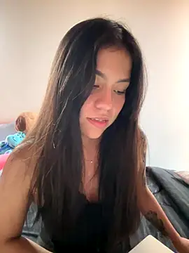 Snapshot of -Selene- chatting on November 2025 10:09:01 PM -Selene- online show from November 2025 10:09:01 PM