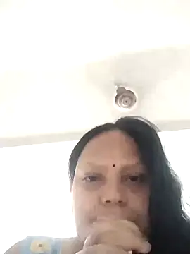 Snapshot of Arohi35 chatting on March 2025 02:56:01 PM Arohi35 online show from March 2025 02:56:01 PM