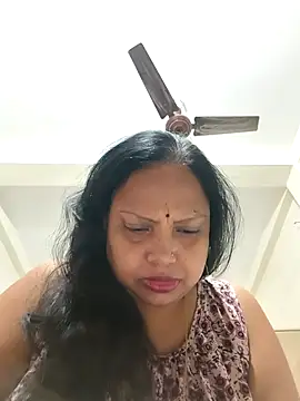 Snapshot of Arohi35 chatting on September 2025 05:13:01 PM Arohi35 online show from September 2025 05:13:01 PM