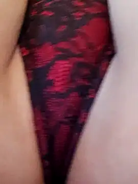 Snapshot of TiffiChantiT2 chatting on March 2025 09:20:02 AM TiffiChantiT2 online show from March 2025 09:20:02 AM