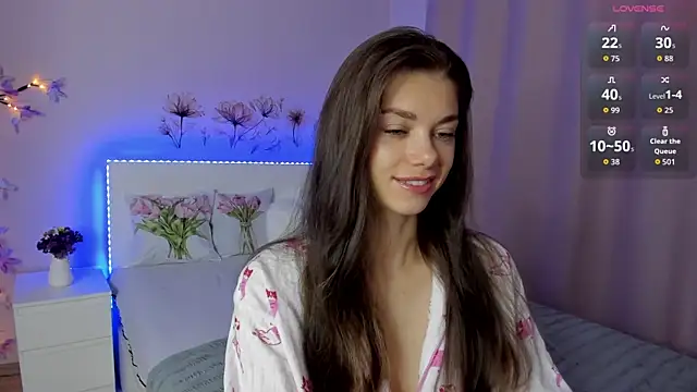 Eva McCoy online show from September 2025 07:44:02 AM