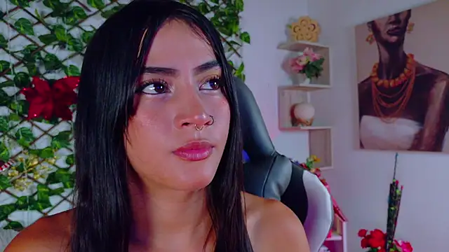 alice rous21 online show from December 2025 01:27:01 PM