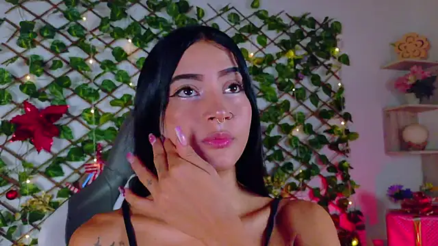 alice rous21 online show from December 2025 01:29:02 PM