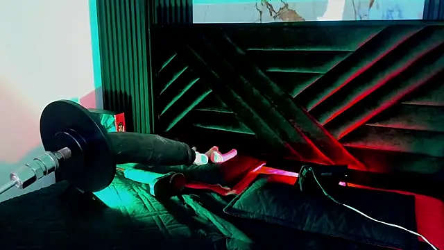 airamclair online show from November 2025 08:43:01 PM