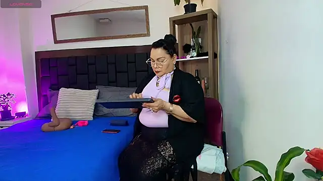 EllenaBoobs  online show from March 2026 03:23:01 AM