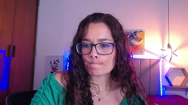 Rose Thompson1 online show from March 2025 06:12:02 PM