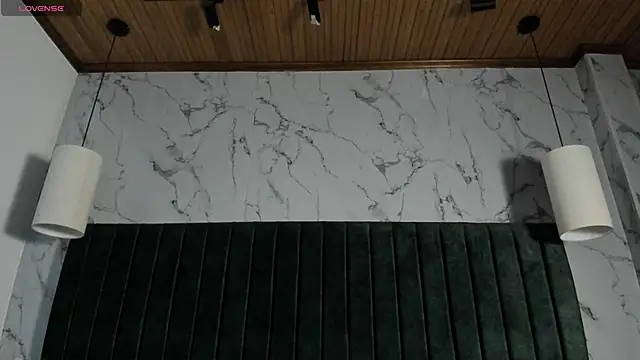 labrinthteasing online show from November 2025 03:04:01 PM