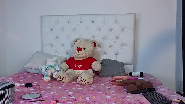 megan stathann online show from February 2026 04:07:02 PM