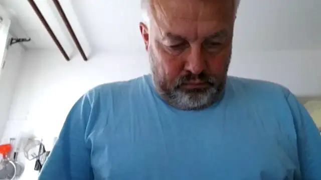 Snapshot of Berg_Boy chatting on September 2025 10:09:02 AM Berg Boy online show from September 2025 10:09:02 AM