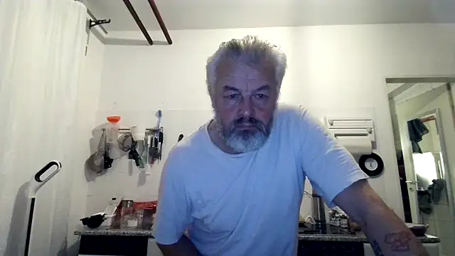 Berg Boy online show from December 2025 05:25:01 AM