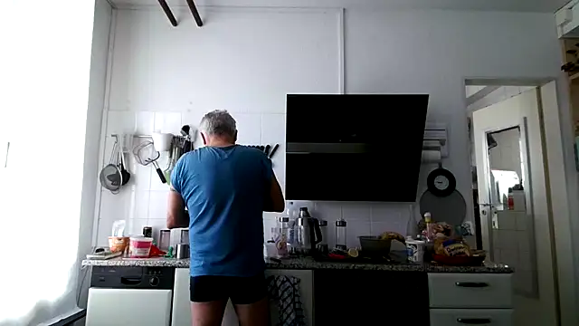 Berg Boy online show from March 2026 06:46:02 AM