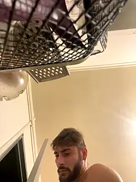 Hugo34bg online show from November 2025 02:54:01 AM