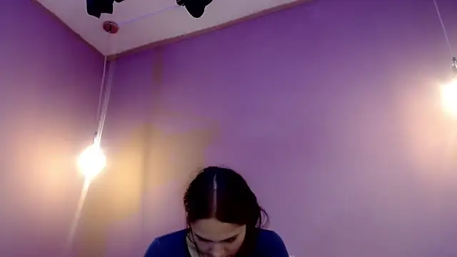 Rose Fire1 online show from March 2025 11:20:01 PM