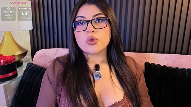 Alexa Madisson online show from July 2026 07:46:01 PM