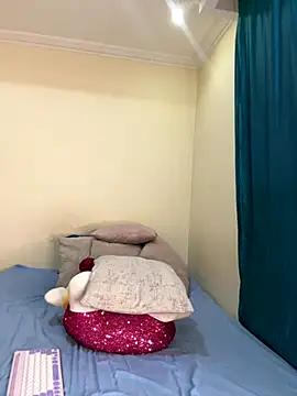 Ivelleee  online show from November 2025 11:16:02 PM