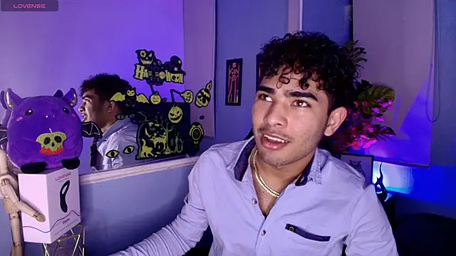 LucasCarterr  online show from October 2025 03:58:02 AM