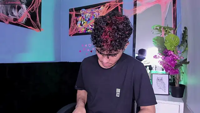 LucasCarterr  online show from October 2025 05:11:02 AM