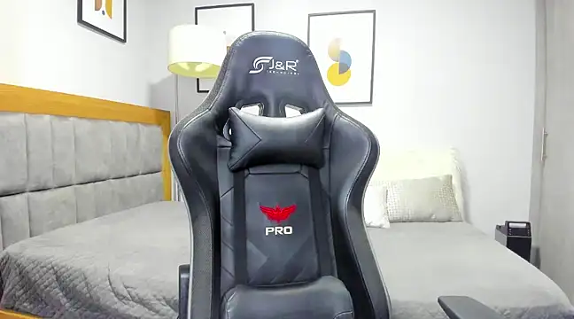 Dante Storm online show from March 2025 04:17:02 AM