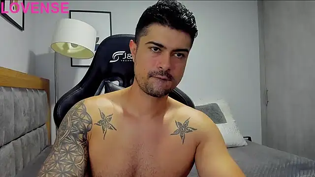 Dante Storm online show from September 2025 11:19:01 PM