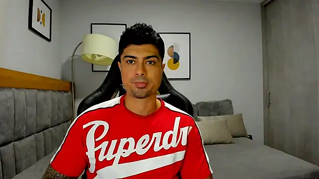 Dante Storm online show from October 2025 01:39:01 AM