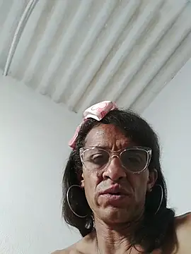 Snapshot of JessicaNaughty chatting on October 2025 01:35:01 AM JessicaNaughty online show from October 2025 01:35:01 AM