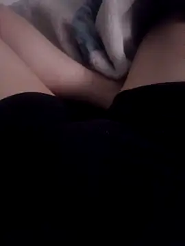 melany-92xxx online show from September 2025 01:35:01 PM