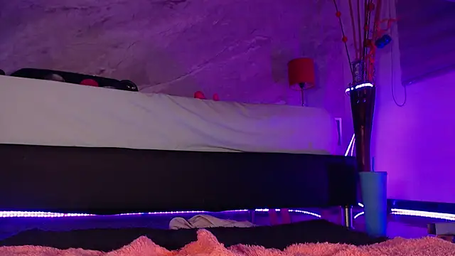 Snapshot of catmolly_ chatting on December 2024 11:06:02 PM catmolly online show from December 2024 11:06:02 PM