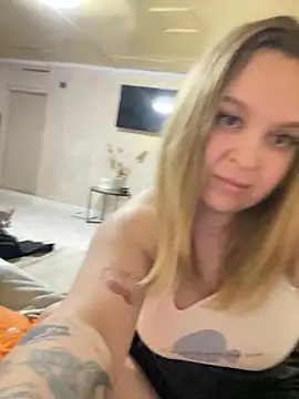 IMHORNYWET online show from September 2025 05:34:01 PM