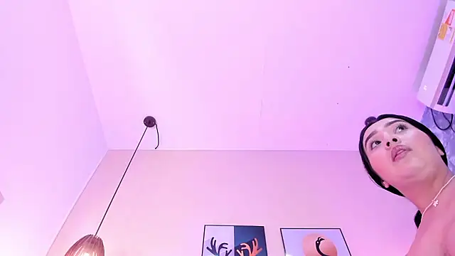 MelinaCruz online show from January 2026 07:50:01 PM