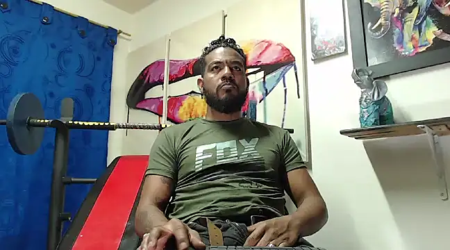 Snapshot of BladeFoxxx1 chatting on March 2025 01:19:02 PM BladeFoxxx1 online show from March 2025 01:19:02 PM