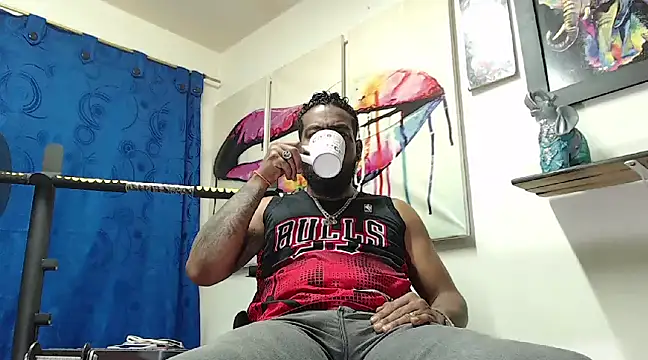 Snapshot of BladeFoxxx1 chatting on March 2025 01:24:02 AM BladeFoxxx1 online show from March 2025 01:24:02 AM