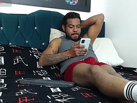 Snapshot of BladeFoxxx1 chatting on September 2025 02:42:01 PM BladeFoxxx1 online show from September 2025 02:42:01 PM