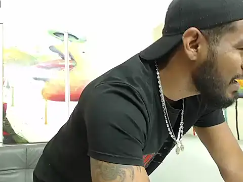 Snapshot of BladeFoxxx1 chatting on October 2025 09:21:02 AM BladeFoxxx1 online show from October 2025 09:21:02 AM