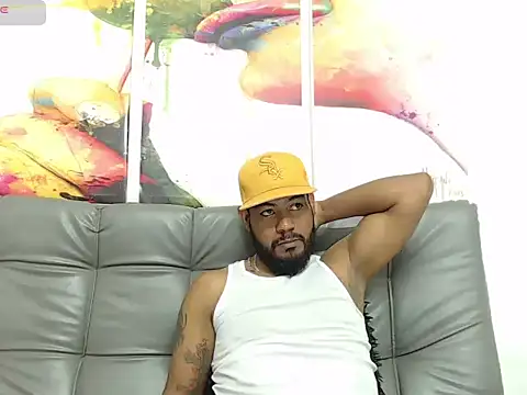 Snapshot of BladeFoxxx1 chatting on October 2025 02:40:02 PM BladeFoxxx1 online show from October 2025 02:40:02 PM