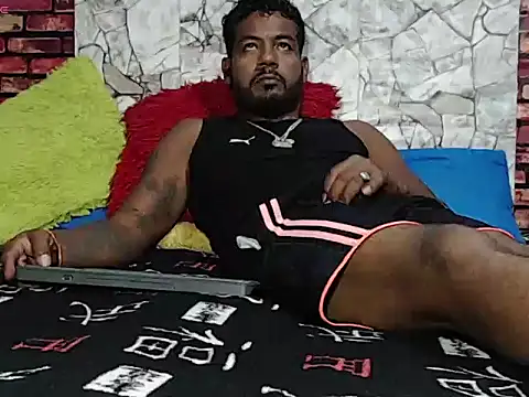 BladeFoxxx1 online show from March 2026 01:10:01 AM