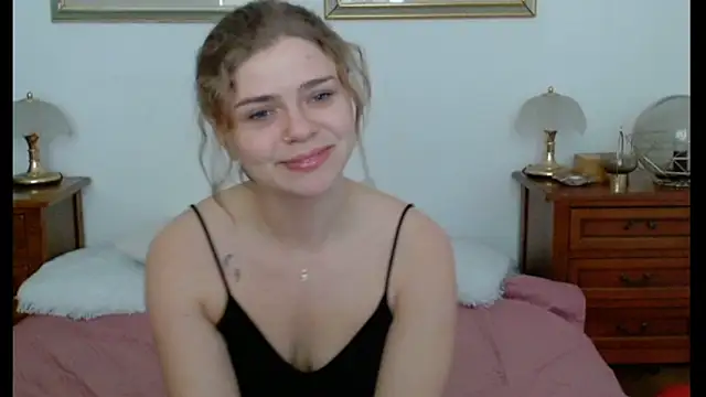 HaleyReedme online show from March 2025 07:31:02 AM
