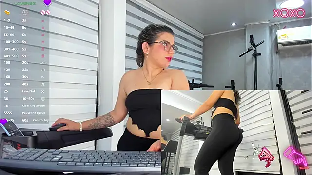 JulietSofia online show from March 2026 09:43:02 PM