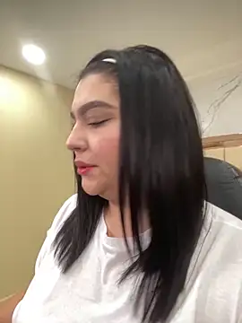 eva sainnt online show from March 2025 11:27:02 AM