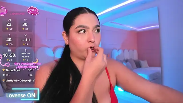 eva sainnt online show from March 2026 07:56:02 AM