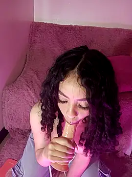 Tracy KS online show from March 2025 03:53:02 PM