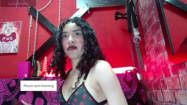 Tracy KS online show from September 2025 03:01:02 PM