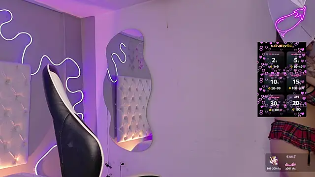 Snapshot of natasha__black chatting on February 2026 07:36:01 PM natasha black online show from February 2026 07:36:01 PM