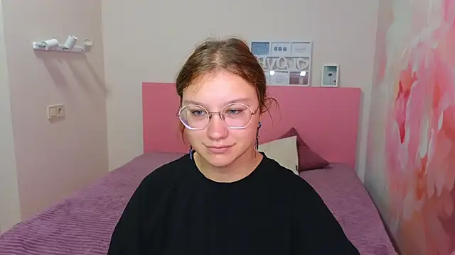 AngelinaLow online show from September 2025 11:21:01 AM