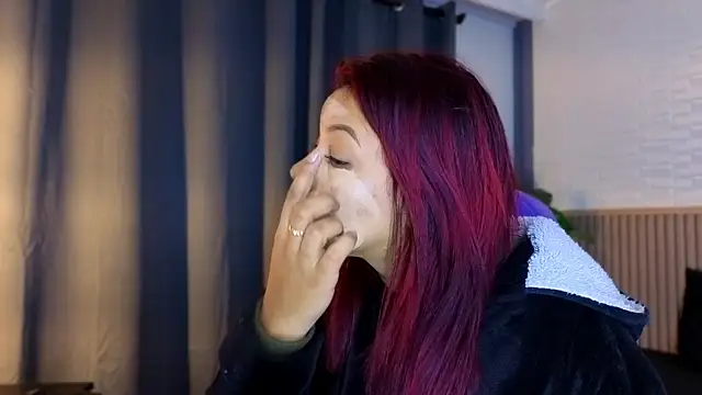 TiffanyWalk online show from January 2026 11:27:02 AM