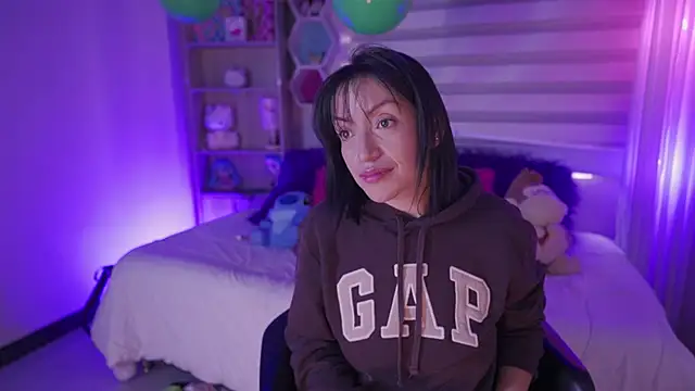 Madison Mayer online show from March 2025 04:13:01 PM