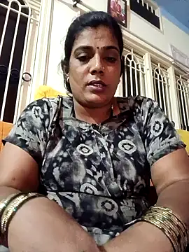 Snapshot of kissmetha chatting on May 2026 08:05:02 PM kissmetha online show from May 2026 08:05:02 PM